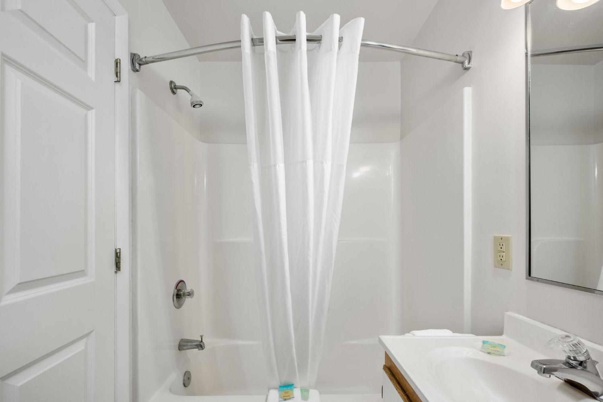 Affordable Suites Conover / Hickory Exterior foto
